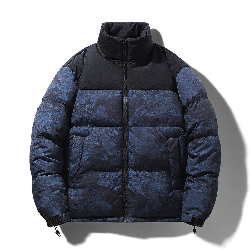 Herren Wattierte Steppjacke mit Camouflage‑Print, hohem Stehkragen & verstellbarem Saum Echoarchiv