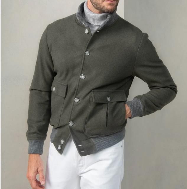 Herren modische Jacke mit praktischen Taschen und sportlichem Schnitt Echoarchiv