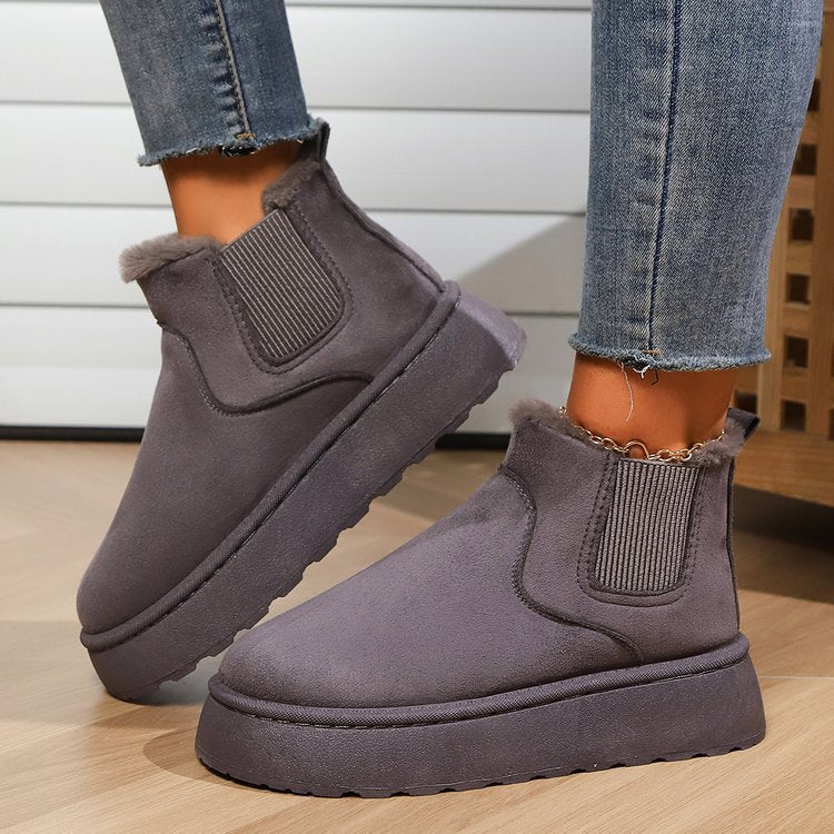 Damen  gefütterte Chelsea-Boots im Velours‑Look mit hohem Plateau‑Sohlenprofil und weichem Innenfutter Echo Archiv