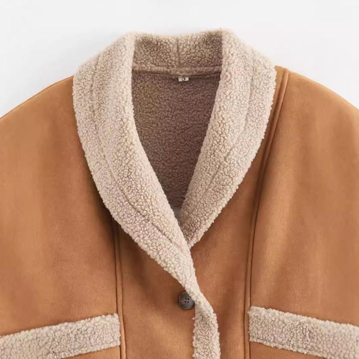 Damen nan boxy Kurzjacke im Aviator Look mit großem Schalkragen und Teddyfutter Echo Archiv