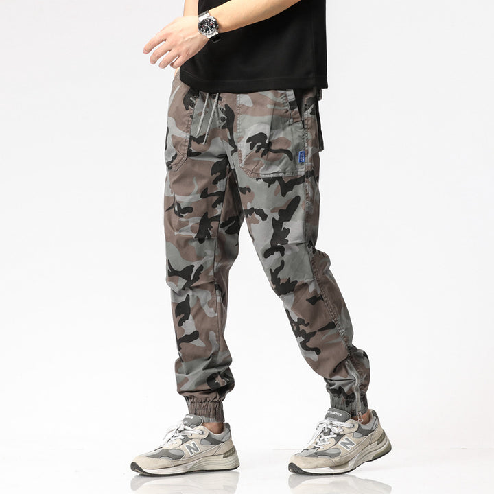 Herren Camouflage-Cargo-Joggerhose mit Tunnelzug, Mehrfachtaschen und gerippten Beinabschlüssen Echo Archiv
