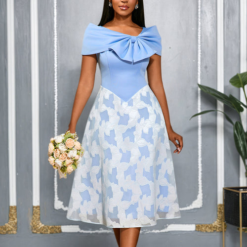 Damen Elegantes Cocktailkleid mit übergroßem Schleifen-Detail Echo Archiv