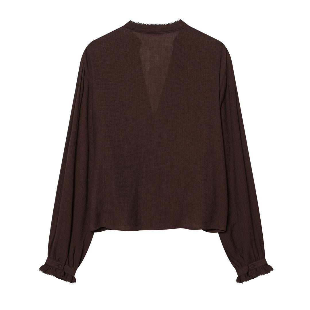 Damen leichte bestickte Baumwollbluse im Boho‑Stil mit Stehkragen, Zierknopfleiste und geraffter Empire‑Taille – Élovi
