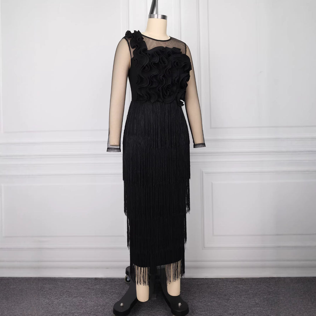 Damen elegantes Cocktailkleid mit voluminösen Rüschendetails und Fransen Echo Archiv