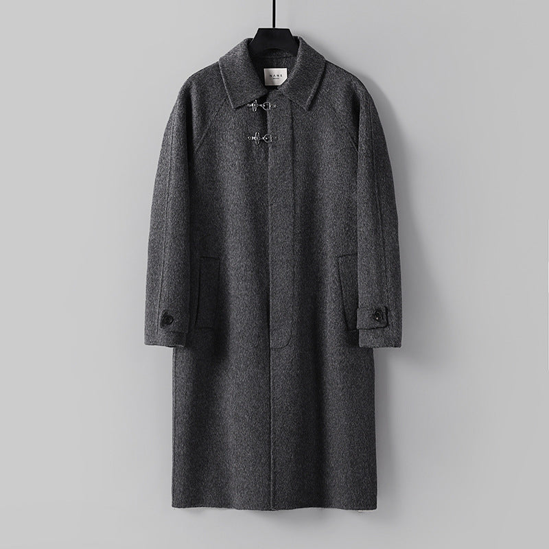 Herren Gerader Wollmix-Longcoat mit verdeckter Front und dekorativen Knebelverschlüssen Echoarchiv