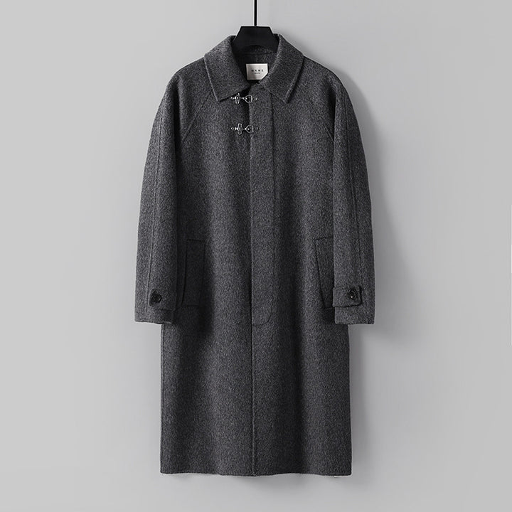 Herren Gerader Wollmix-Longcoat mit verdeckter Front und dekorativen Knebelverschlüssen Echoarchiv