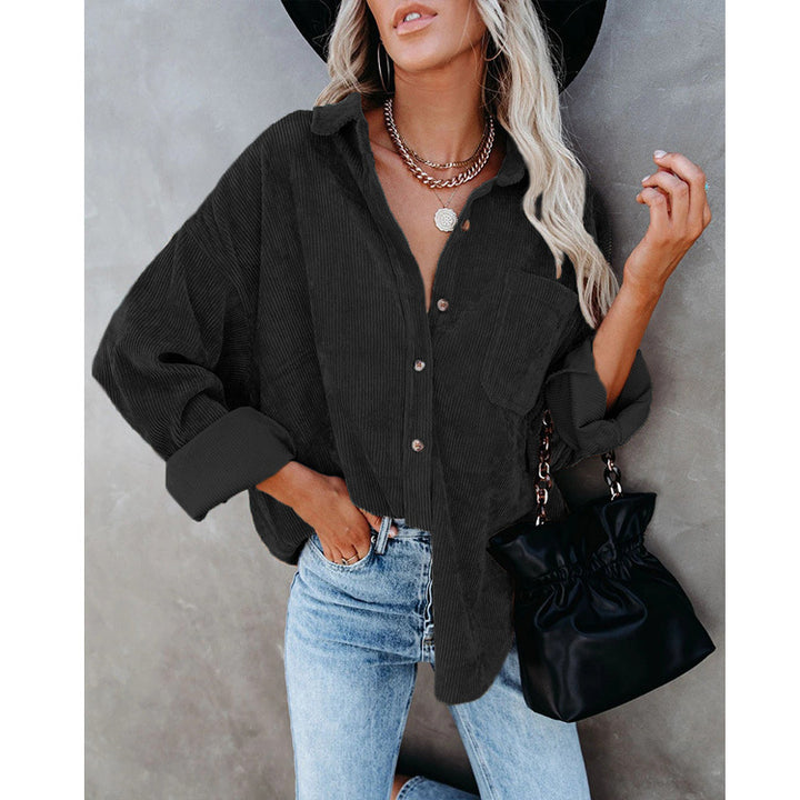 Damen Oversize Cordhemdjacke mit Brusttasche und durchgehender Knopfleiste – Célinea