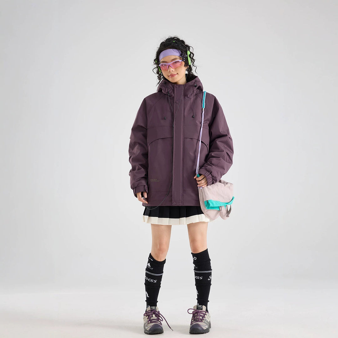 Damen Wasserfeste atmungsaktive Kapuzenjacke im technischen Oversize-Schnitt Echoarchiv