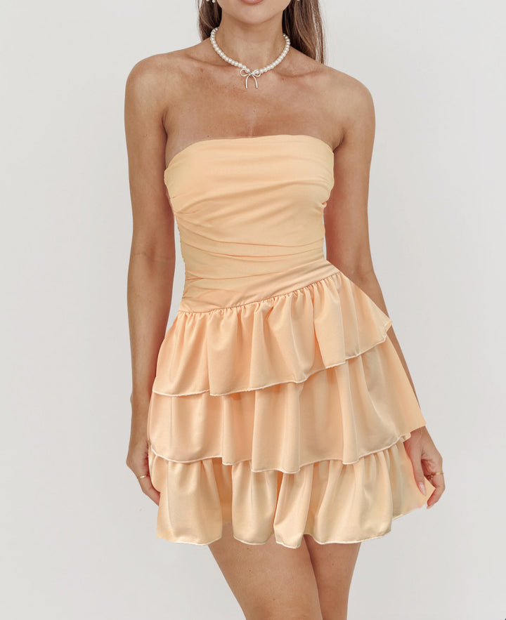 Damen Trägerloses Rüschenkleid mit voluminösem Rock Echo Archiv