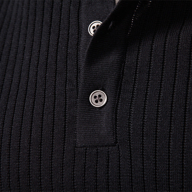 Herren Strickpullover mit feinem Rippenmuster und modischem Knopfdetail Echoarchiv