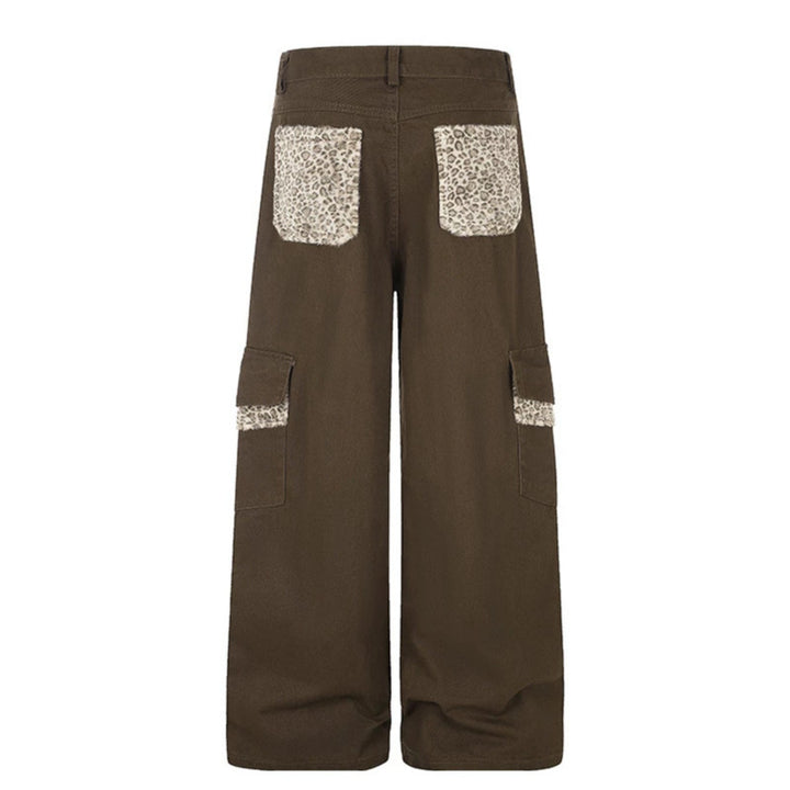 Damen Weite Cargo-Hose mit hoher Taille, großen Klappentaschen und Fellbesatz Echoarchiv