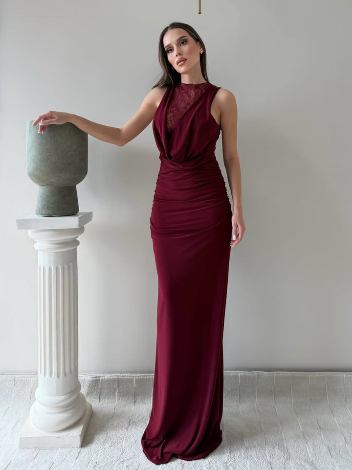 Damen Elegantes Maxikleid mit elegantem Neckholder-Design und raffinierter Spitzenlage Echo Archiv