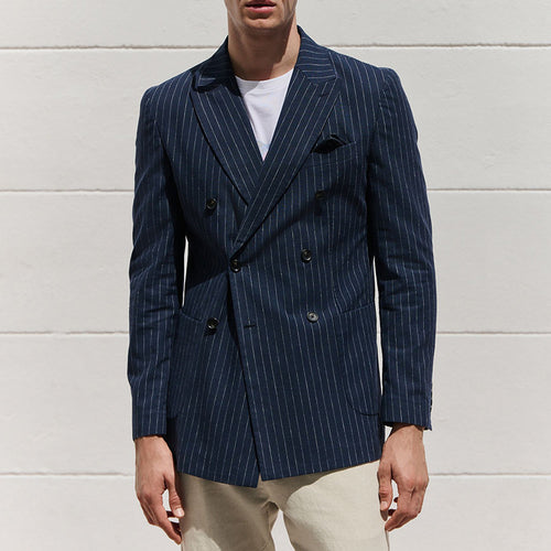 Herren Doppelreiher Blazer mit feinen Nadelstreifen Echoarchiv