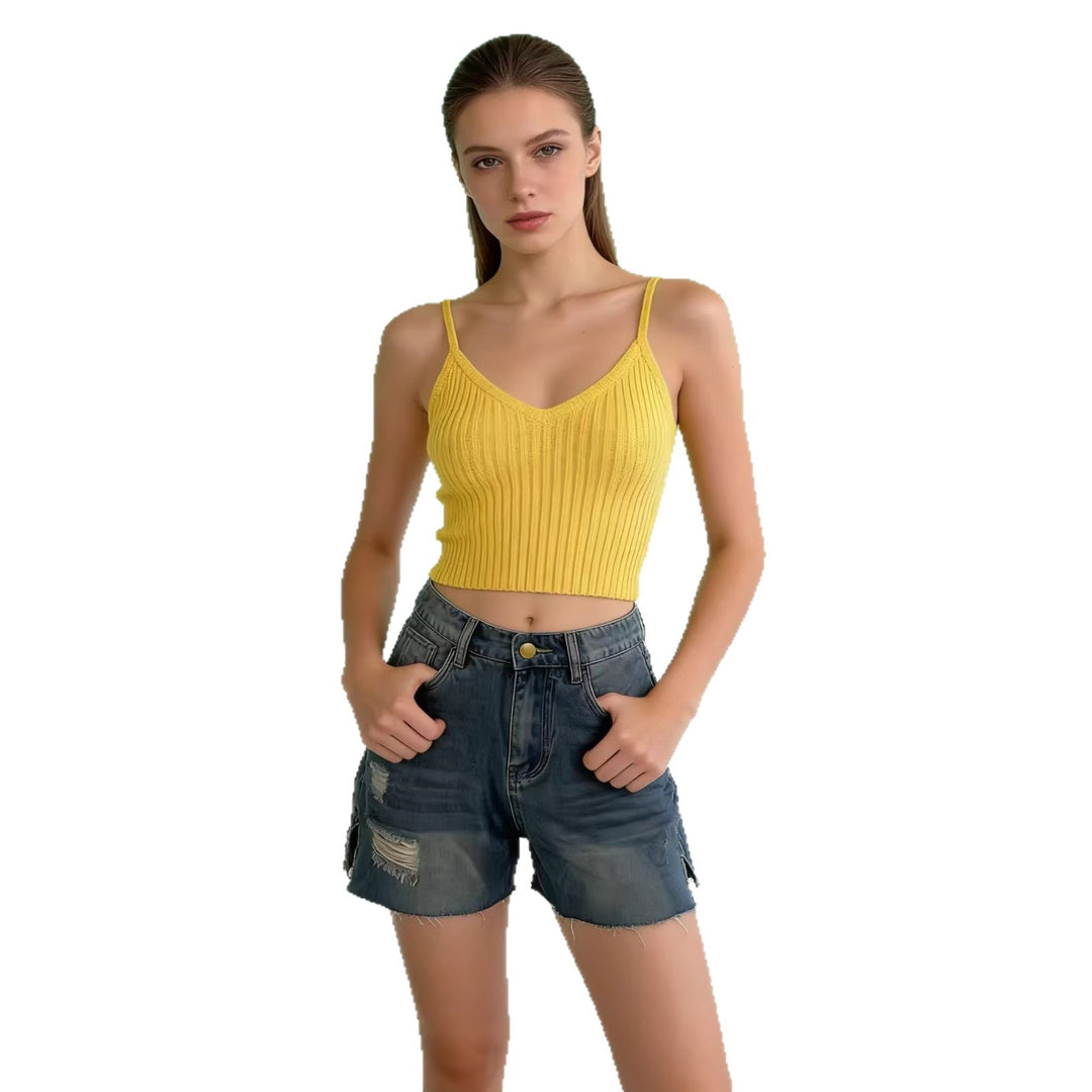 Damen lässige Jeansshorts mit fransigen Abschlüssen und seitlichem Schlitz Echo Archiv