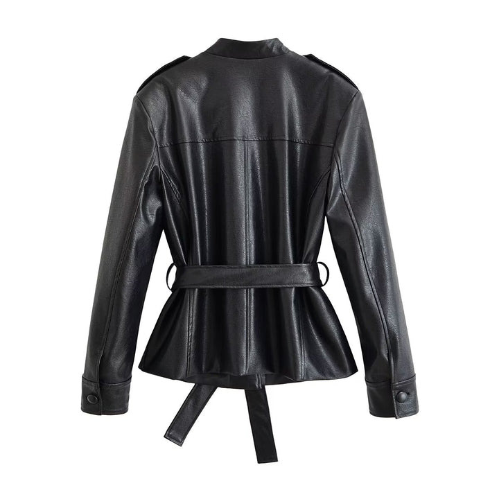 Damen Taillierte Kunstlederjacke mit Bindegürtel, Stehkragen und Pattentaschen Echo Archiv