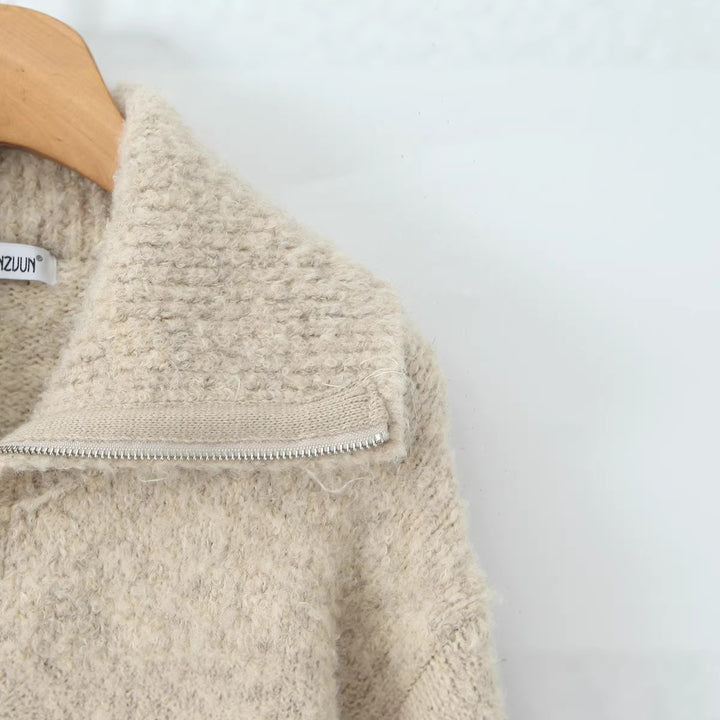 Damen kurze gezippte Strickjacke mit Stehkragen und Rippenbund Echoarchiv