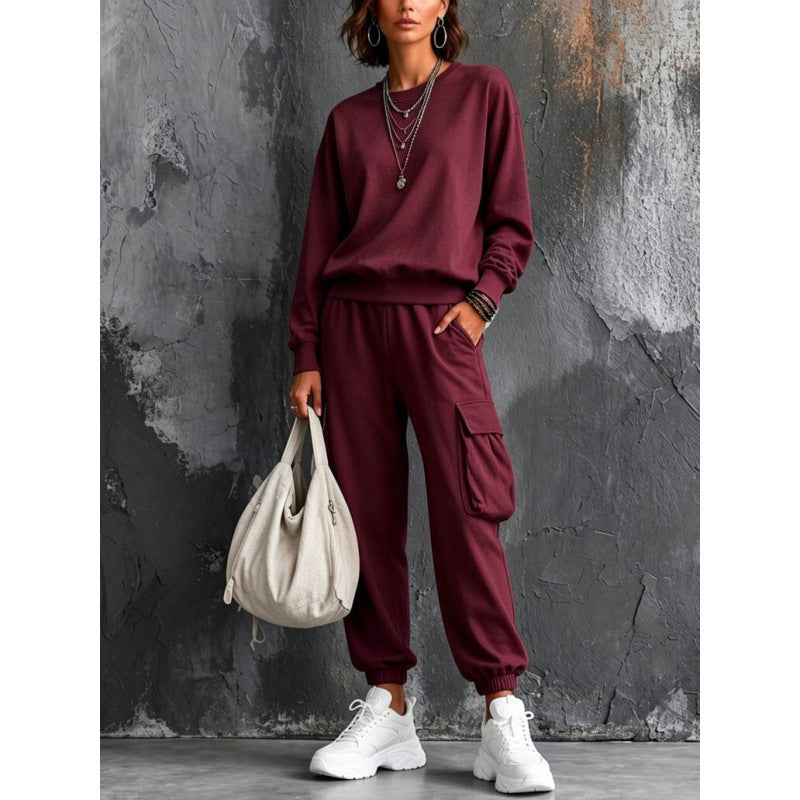 Damen Lounge-Set mit Rundhals-Sweatshirt und Cargo-Jogger aus French-Terry – Mavelle