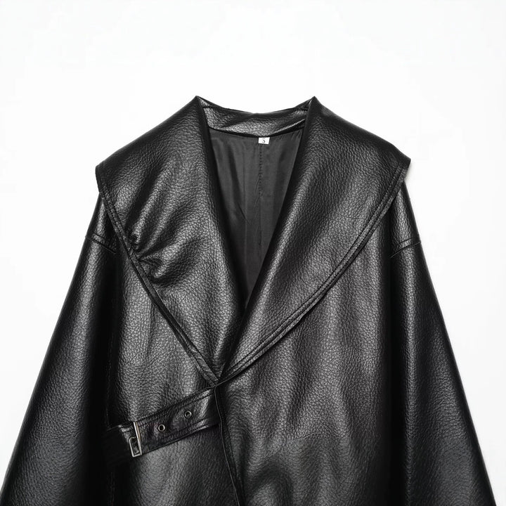Damen Kurzjacke in Lederoptik mit großem Schalkragen, Wickelgürtel und strukturierter Oberfläche Echo Archiv