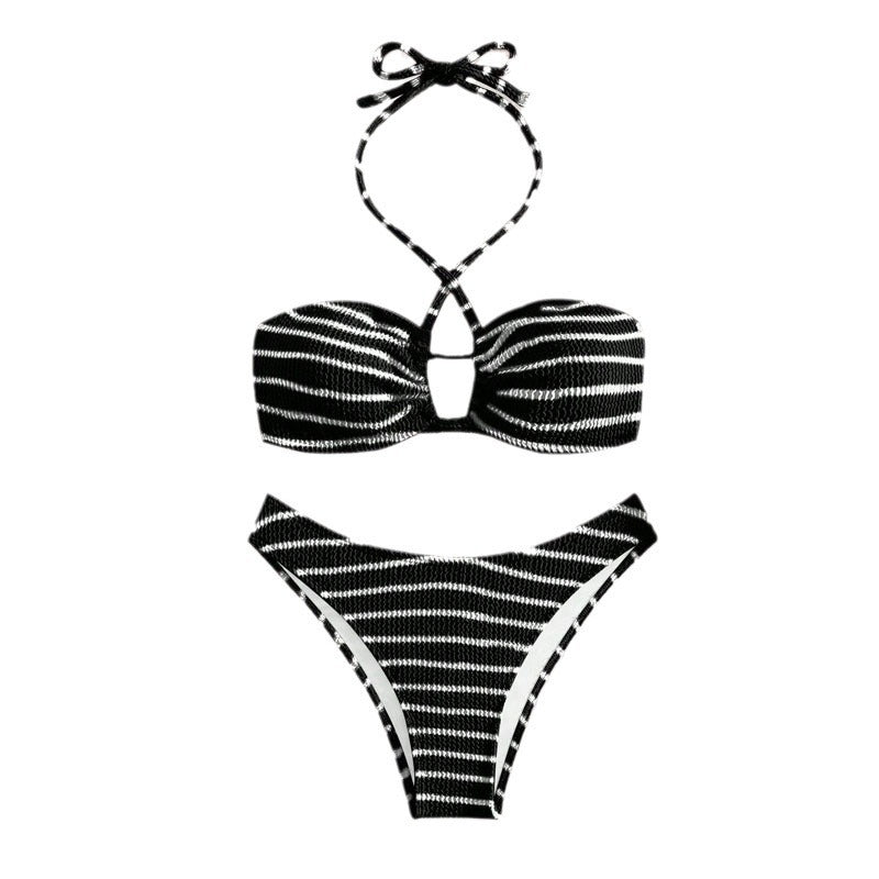 Damen Bandeau-Bikini mit verspieltem Schnitt und trendigen Bindebändern Echo Archiv