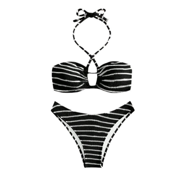 Damen Bandeau-Bikini mit verspieltem Schnitt und trendigen Bindebändern Echo Archiv