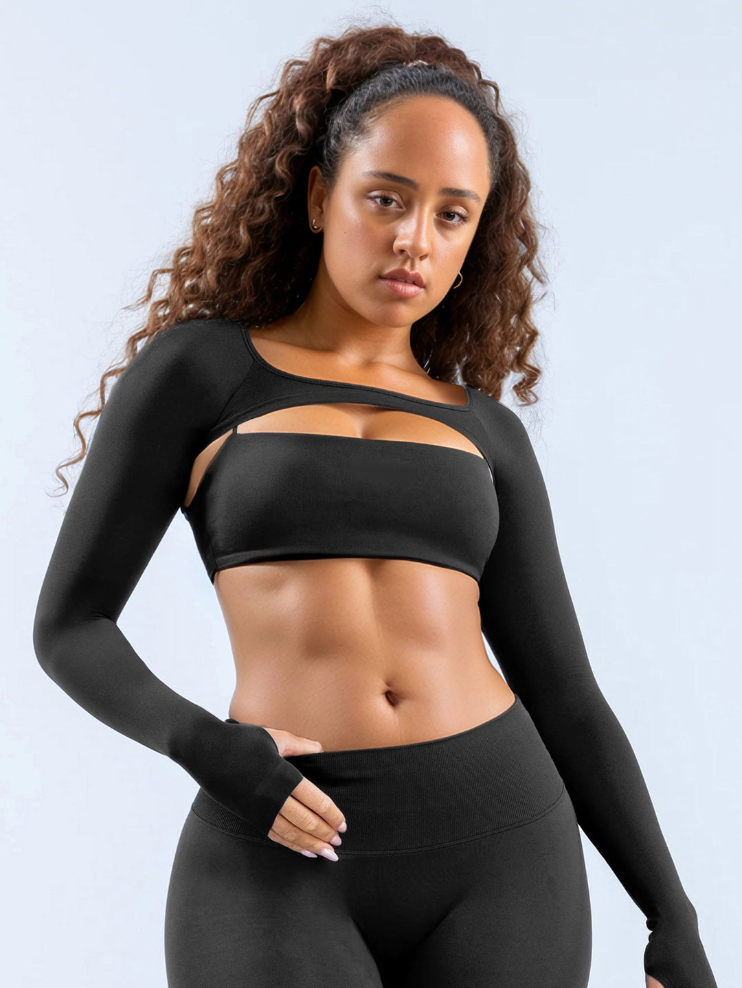 Damen Sportliches Langarm Crop-Top mit angeschnittenem Design Echo Archiv