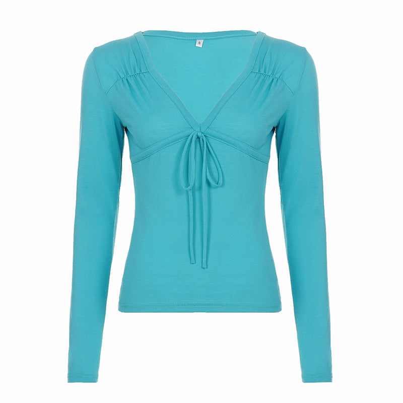 Damen Tailliertes Langarmshirt mit V-Ausschnitt, Zierknoten und geraffter Schulter Echo Archiv