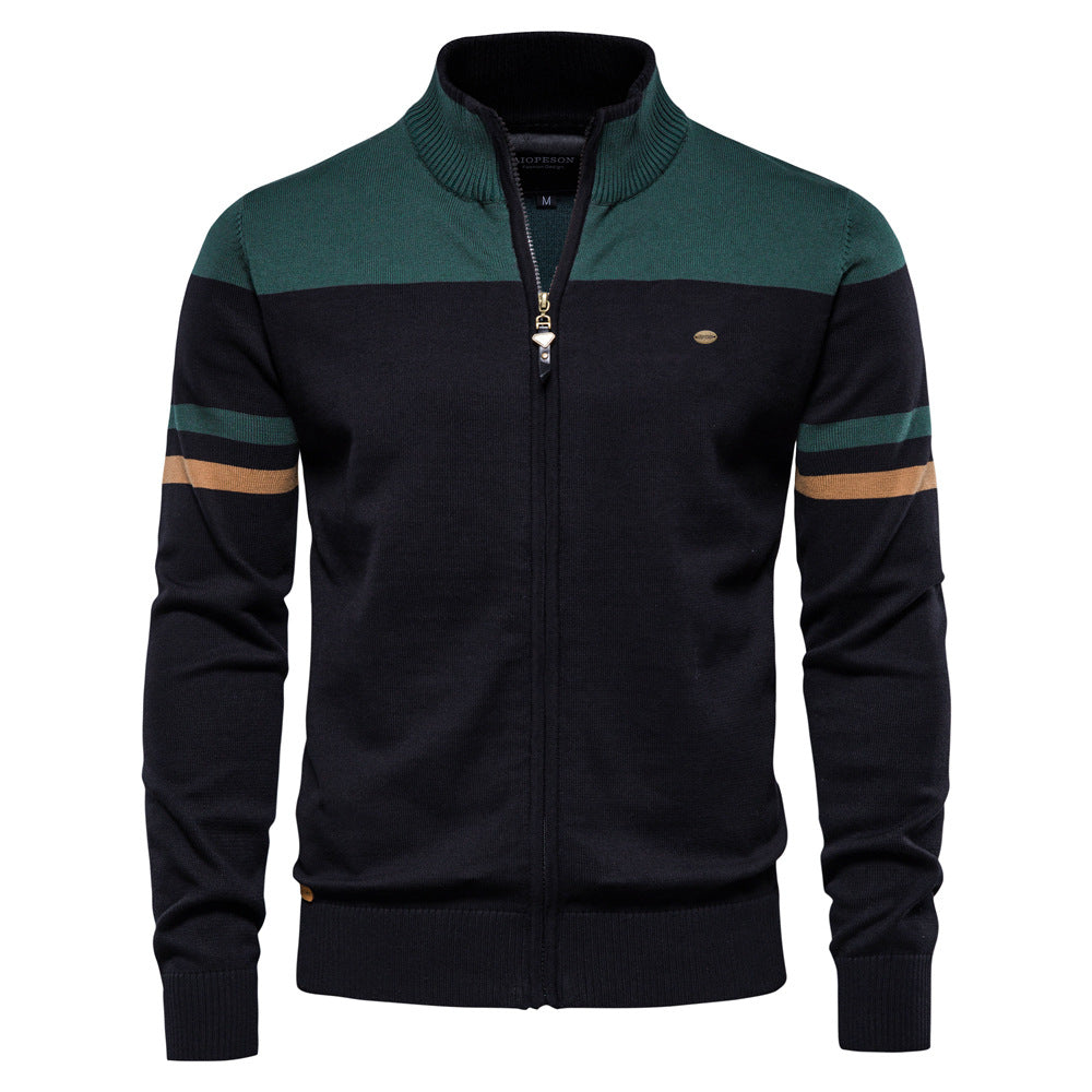 Herren Strickjacke mit modernem Zipper und sportiven Farbstreifen Echoarchiv