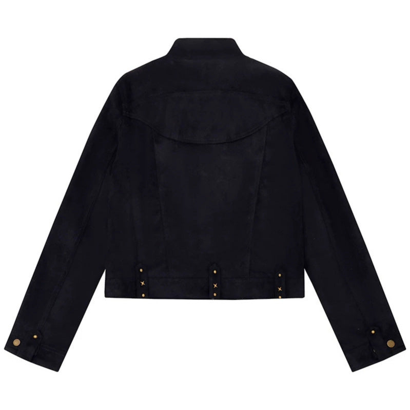 Damen Kurz geschnittene Velourslederjacke mit Stehkragen, Zier‑Nieten und Pattentaschen Echoarchiv