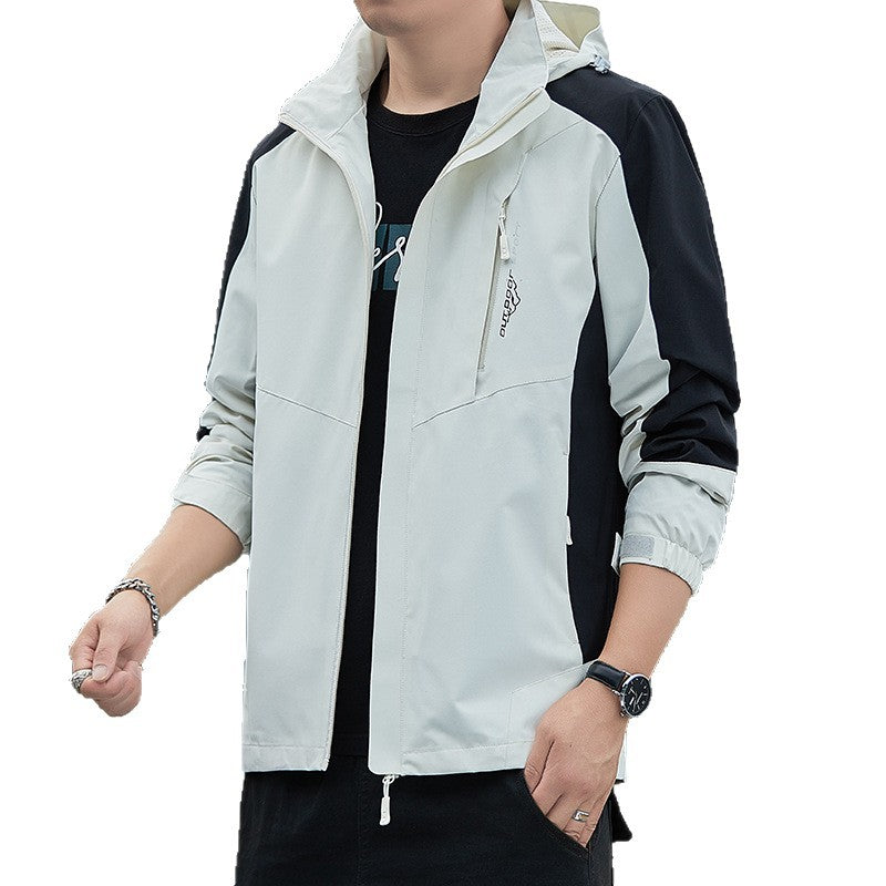 Herren Leichte wind- und wasserabweisende Kapuzenjacke im sportlichen Utility‑Style Echo Archiv