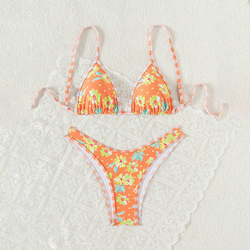 Damen Triangel-Bikini mit floralem Design und verspielten Bindebändern Echo Archiv