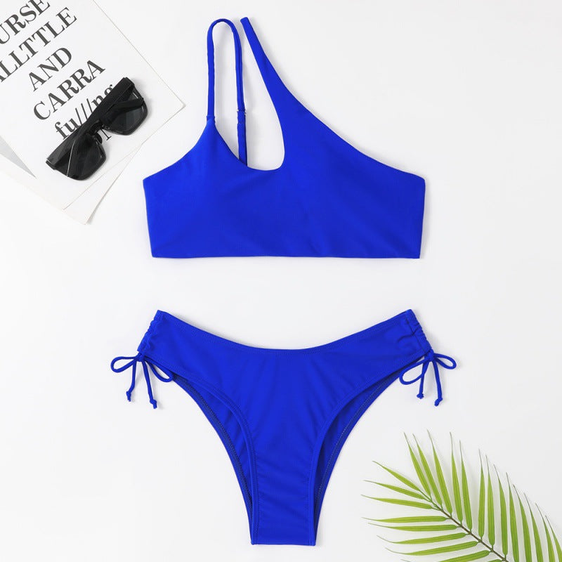 Damen Sportlicher Bikini mit asymmetrischem Oberteil und verstellbaren Trägern Echo Archiv