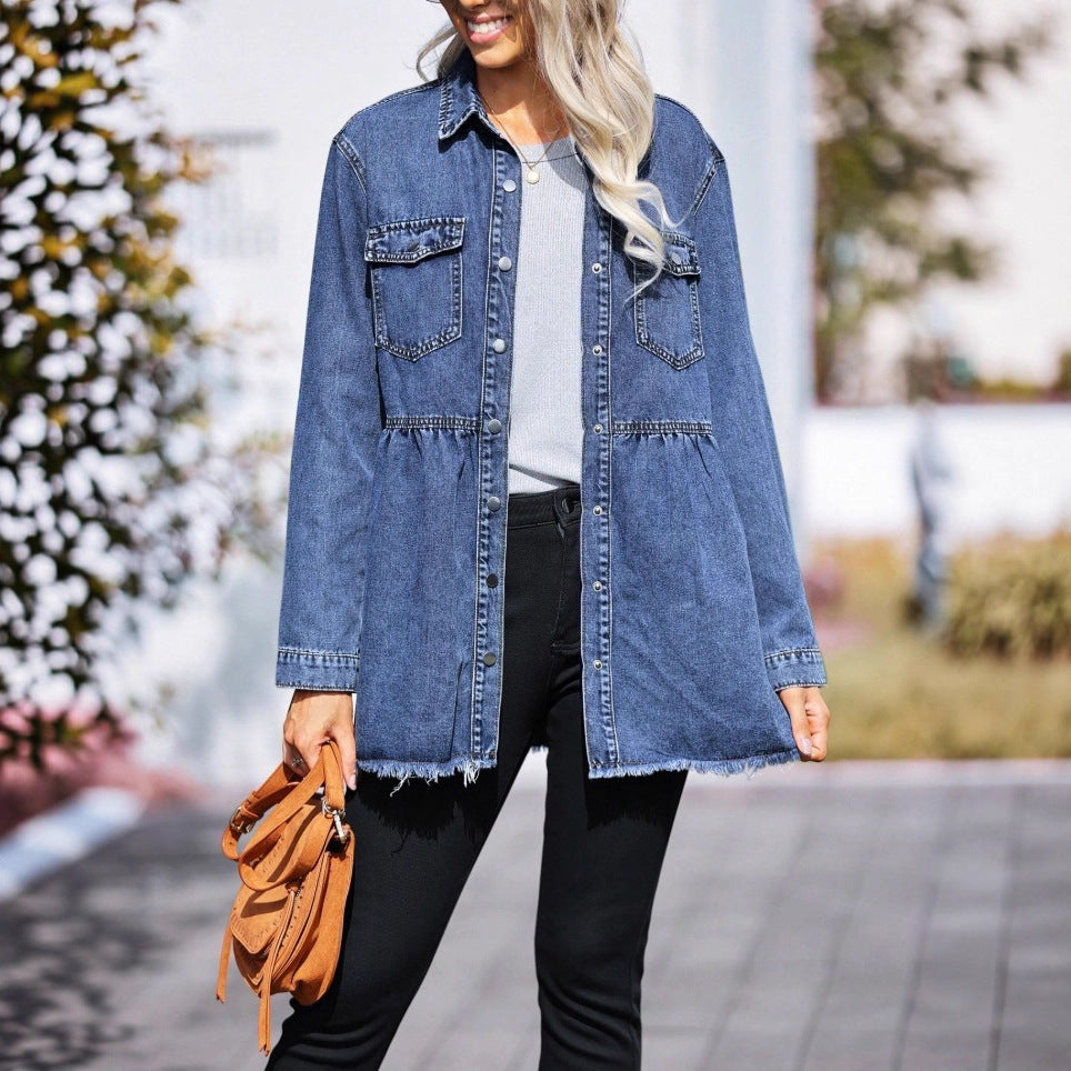 Damen taillierte Longline-Denimjacke mit geraffter Taille, Druckknopfleiste & ausgefranstem Saum Echo Archiv