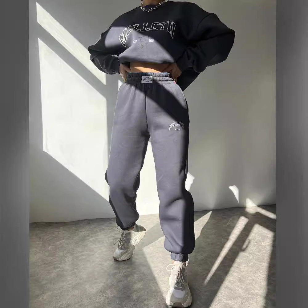 Damen Oversized College-Sweatshirt und High-Waist-Jogger-Set aus French-Terry Echoarchiv