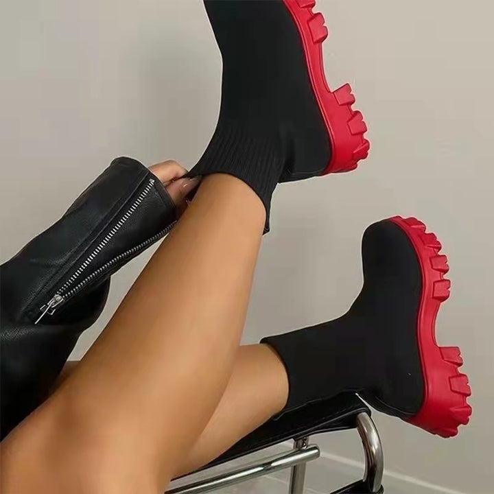 Damen Sock-Ankle-Boots mit grobem Offroad-Profil und elastischem Strickschaft Echo Archiv