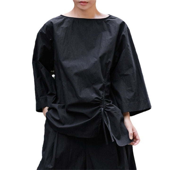 Damen Oversize-Bluse mit seitlicher Kordel‑Raffung, U‑Boot‑Ausschnitt und weiten Ärmeln Echoarchiv