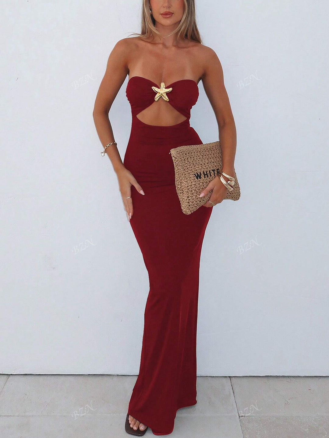 Damen Wickelkleid mit aufregendem Cut-Out und glamourösem Detail Echo Archiv