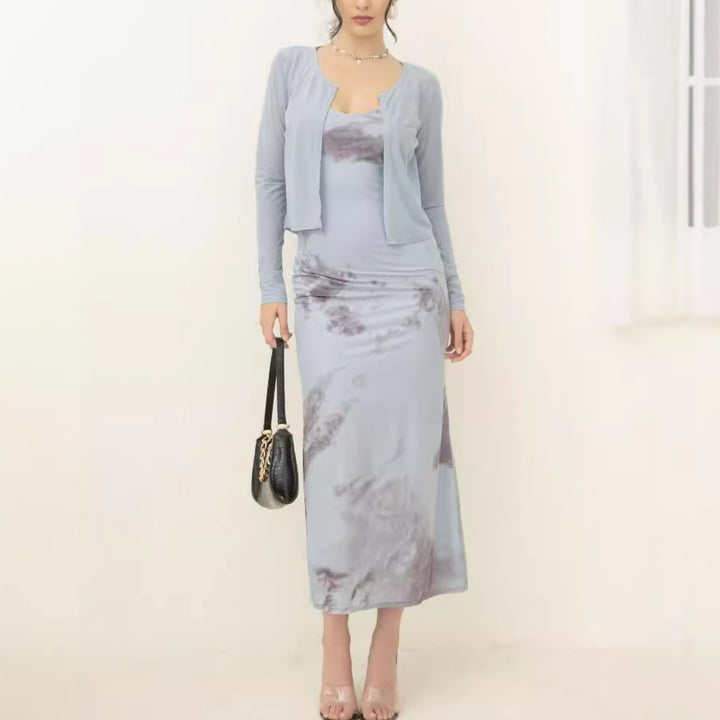 Damen Zweiteiliges Maxikleid-Set mit tailliertem Slipkleid und kurzem Langarm-Cardigan – Valéora