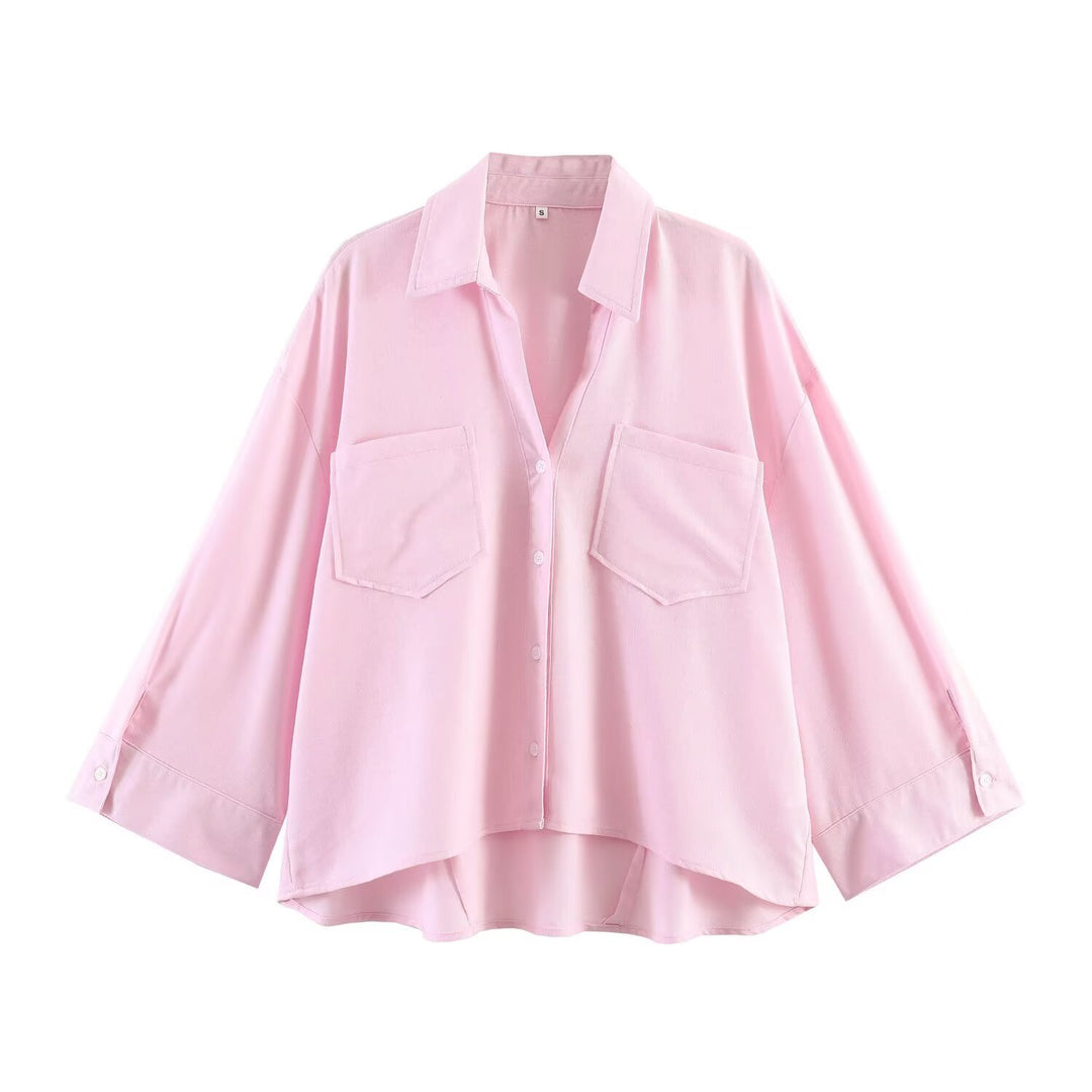 Damen Oversize-Hemdbluse mit großen Brusttaschen, überschnittener Schulter und High‑Low‑Saum Echo Archiv