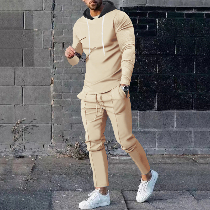 Herren modisches Hoodie mit sportlicher Passform und kontrastierenden Details Echoarchiv