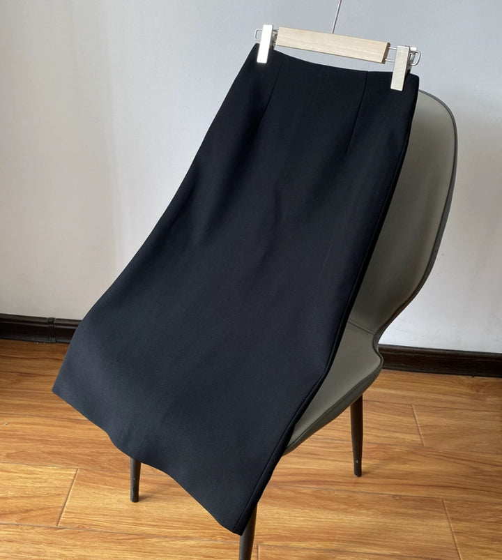 Damen Taillierter Midirock in gerader Silhouette aus feinem Stretch‑Crepe Echo Archiv