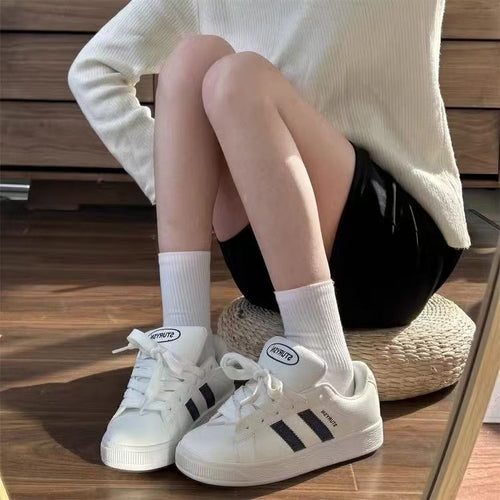 Damen modische Sneakers mit flacher Sohle und atmungsaktive Oberfläche Echo Archiv