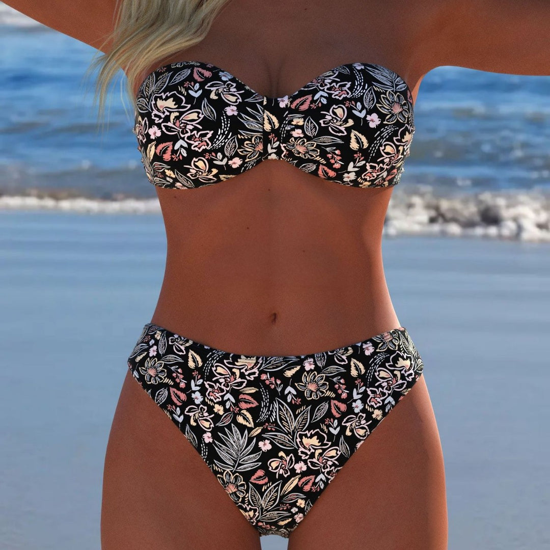 Damen Bikini-Set mit elegantem Strapless-Oberteil und hohem Taillenbund Echo Archiv