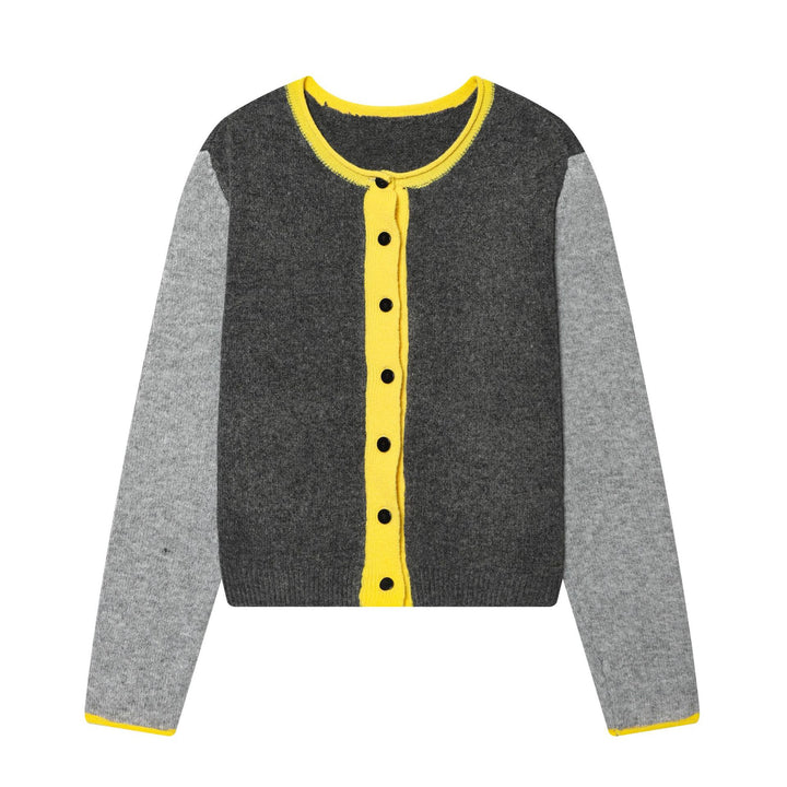 Damen kurze zweifarbige Wollcardigan mit kontrastierter Knopfleiste geripptem Saum und Hornknöpfen – Veloura