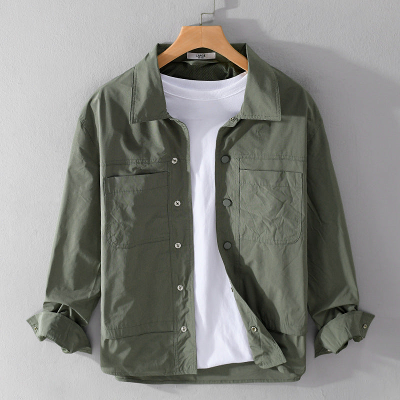 Herren Leichtes Baumwoll-Overshirt mit Kentkragen, aufgesetzten Brusttaschen und Relaxed-Fit Echoarchiv