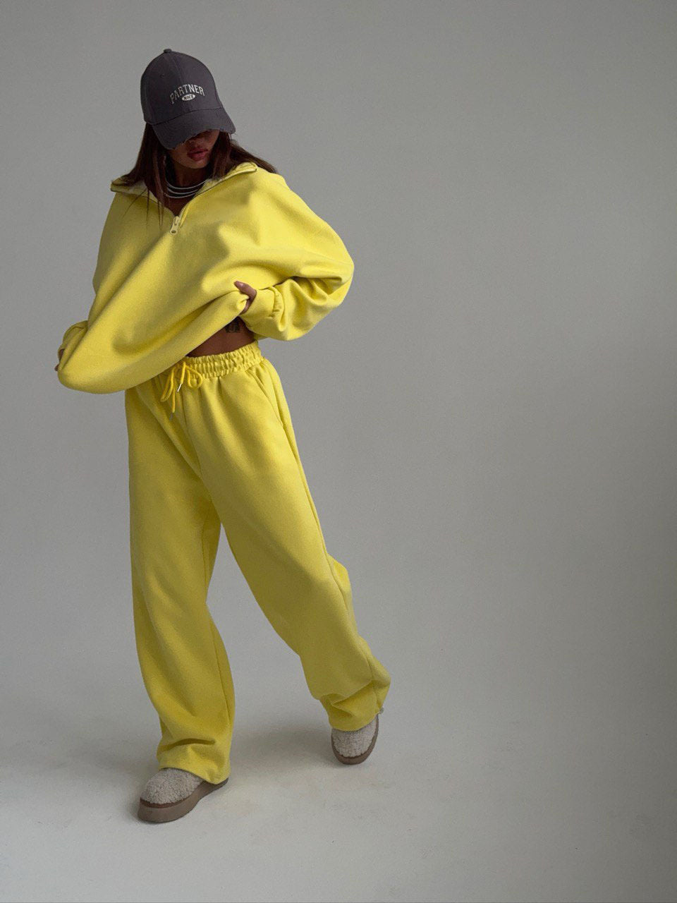 Damen nan Oversize Halbzip-Pullover mit Stehkragen und weitem Lounge-Hose-Set Echo Archiv