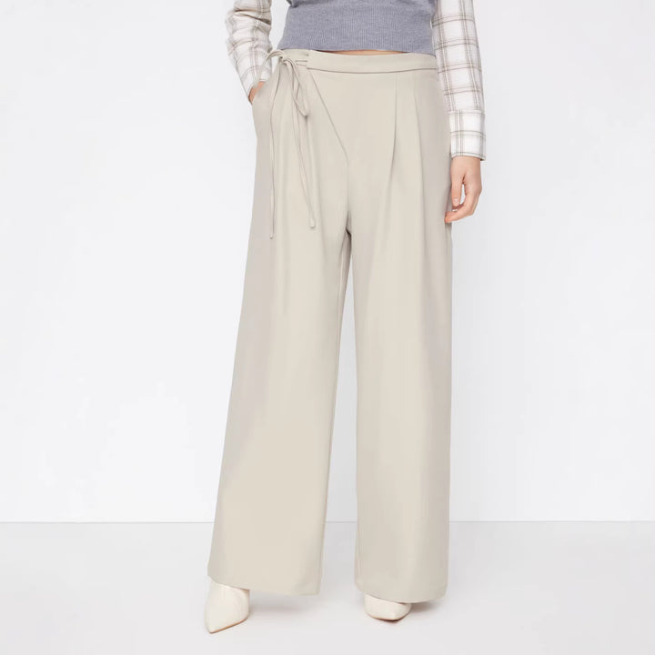 Damen Weite Nadelstreifen-Hose mit Wickel-Taille – Avélisse