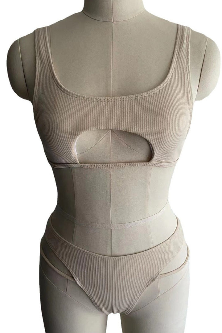 Damen Bikini-Set mit innovativem Cut-Out-Design Echo Archiv
