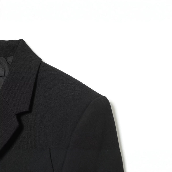 Damen Langer Blazer mit Reverskragen, tailliertem Schnitt und drei Knöpfen Echo Archiv