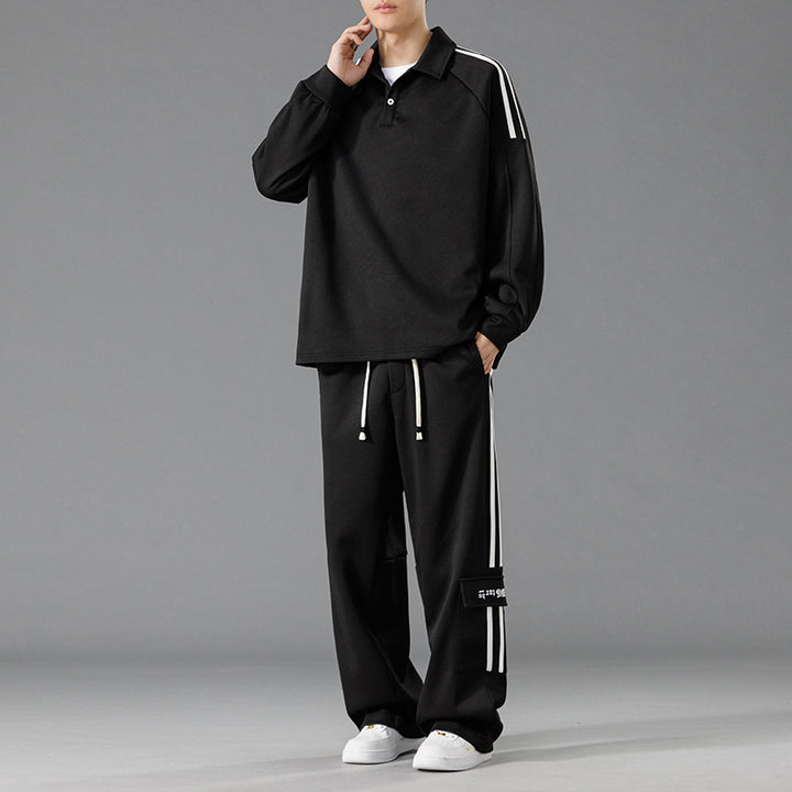 Herren Sportliches Freizeit-Set mit hohem Kragen und praktischen Taschen Echoarchiv