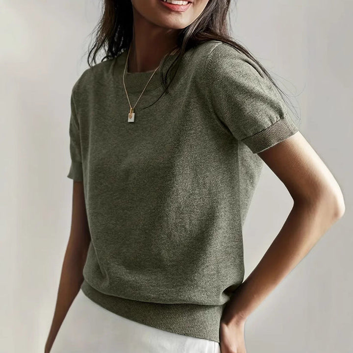 Damen Feinstrickpullover mit Kurzarmiger Silhouette und Weich Fließendem Material Echoarchiv
